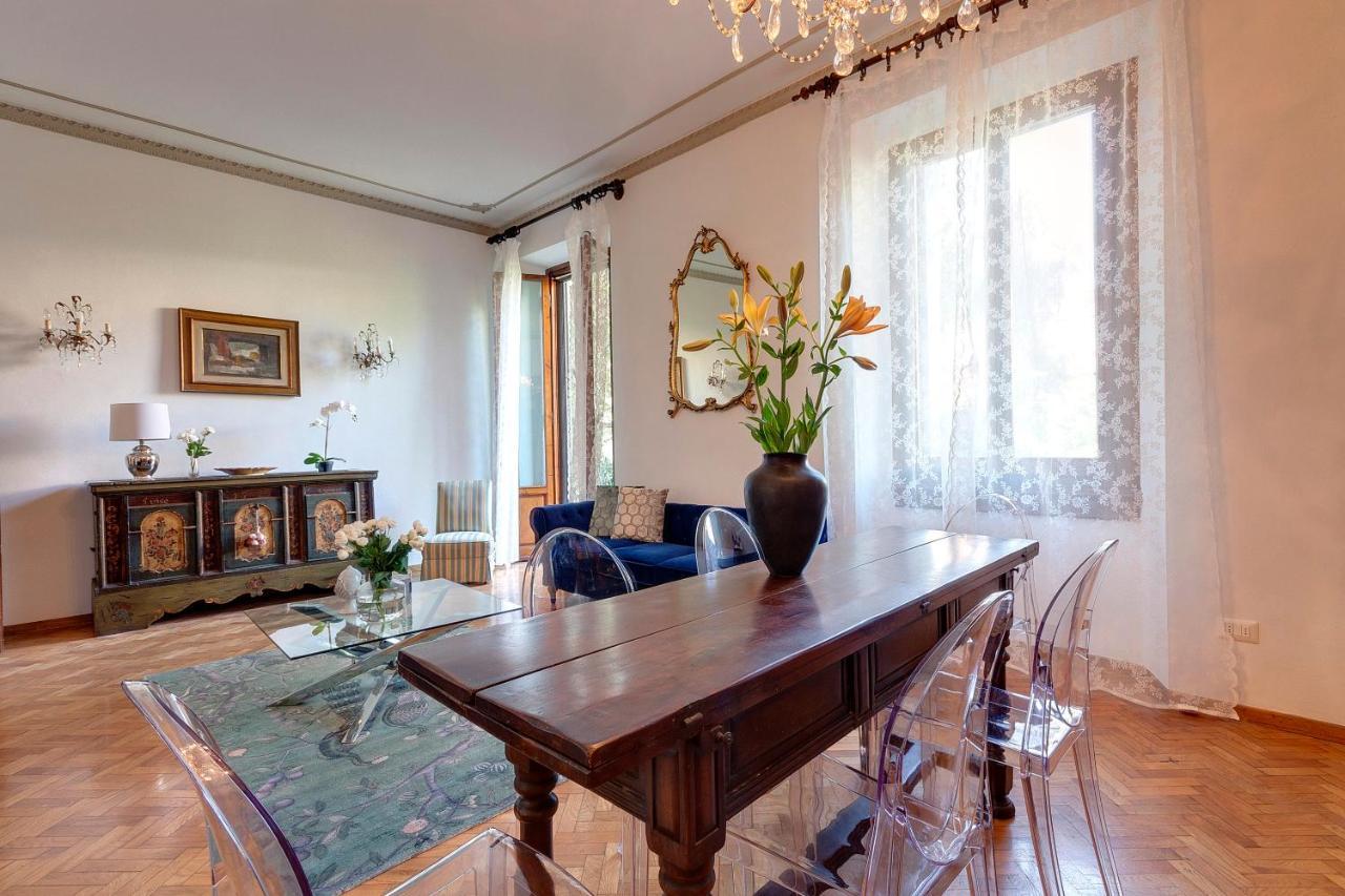 Leopoldo Apartment By Mamo Florens Exteriör bild