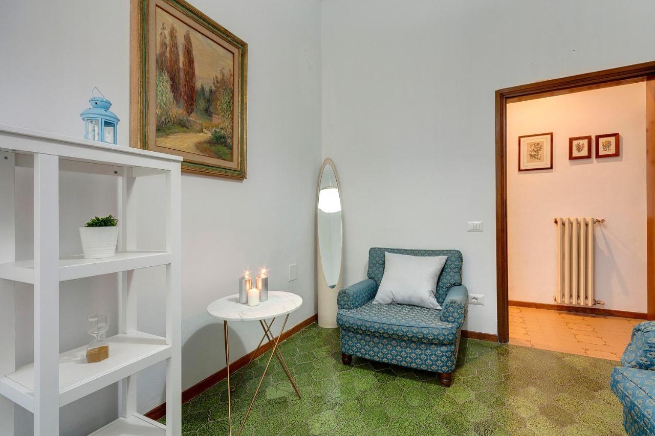 Leopoldo Apartment By Mamo Florens Exteriör bild